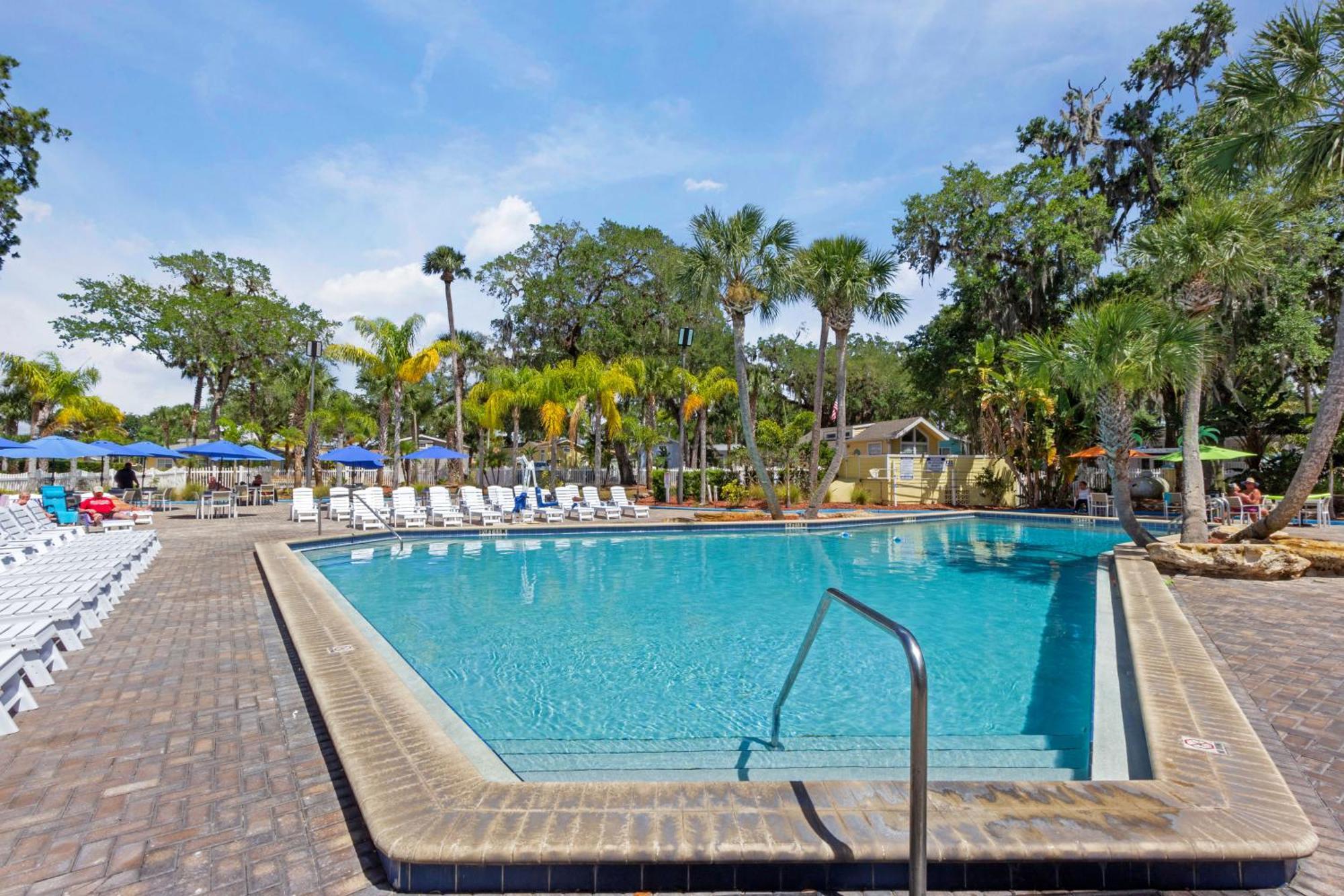 Tropical Palms Resort Celebration Exterior foto
